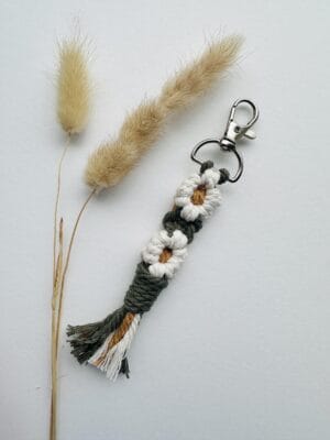 White Floral Macrame Keychain